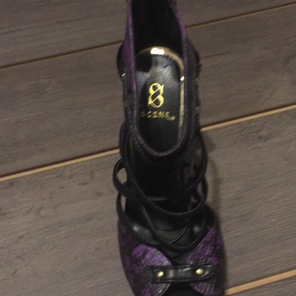 Heels - Picture 2 of 3